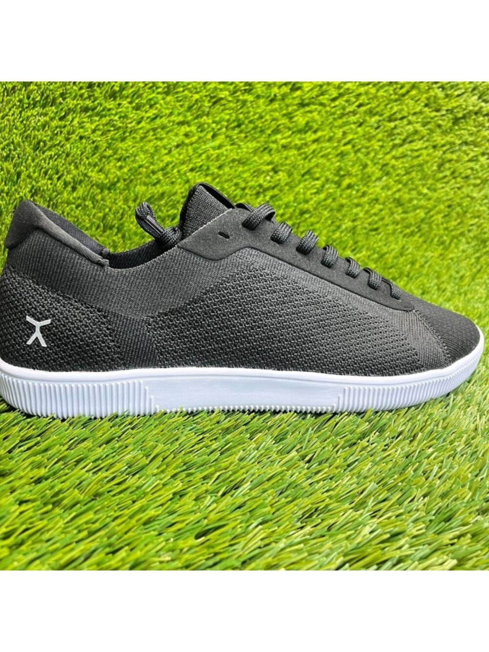 Flux Footwear Adapt Trainer Black Mens Size 10.5 Athletic Knit Shoes Sneakers